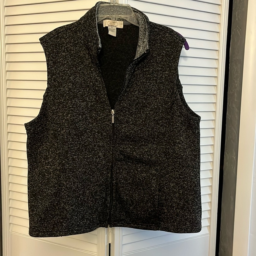 Chebella  Marled, sleeveless Zip up Vest XL